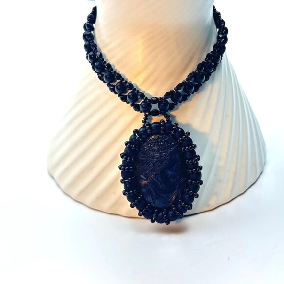 Erickson Beamon Vintage 90s Gothic Cameo Choker—Designer Statement Necklace EUC - Picture 4 of 7